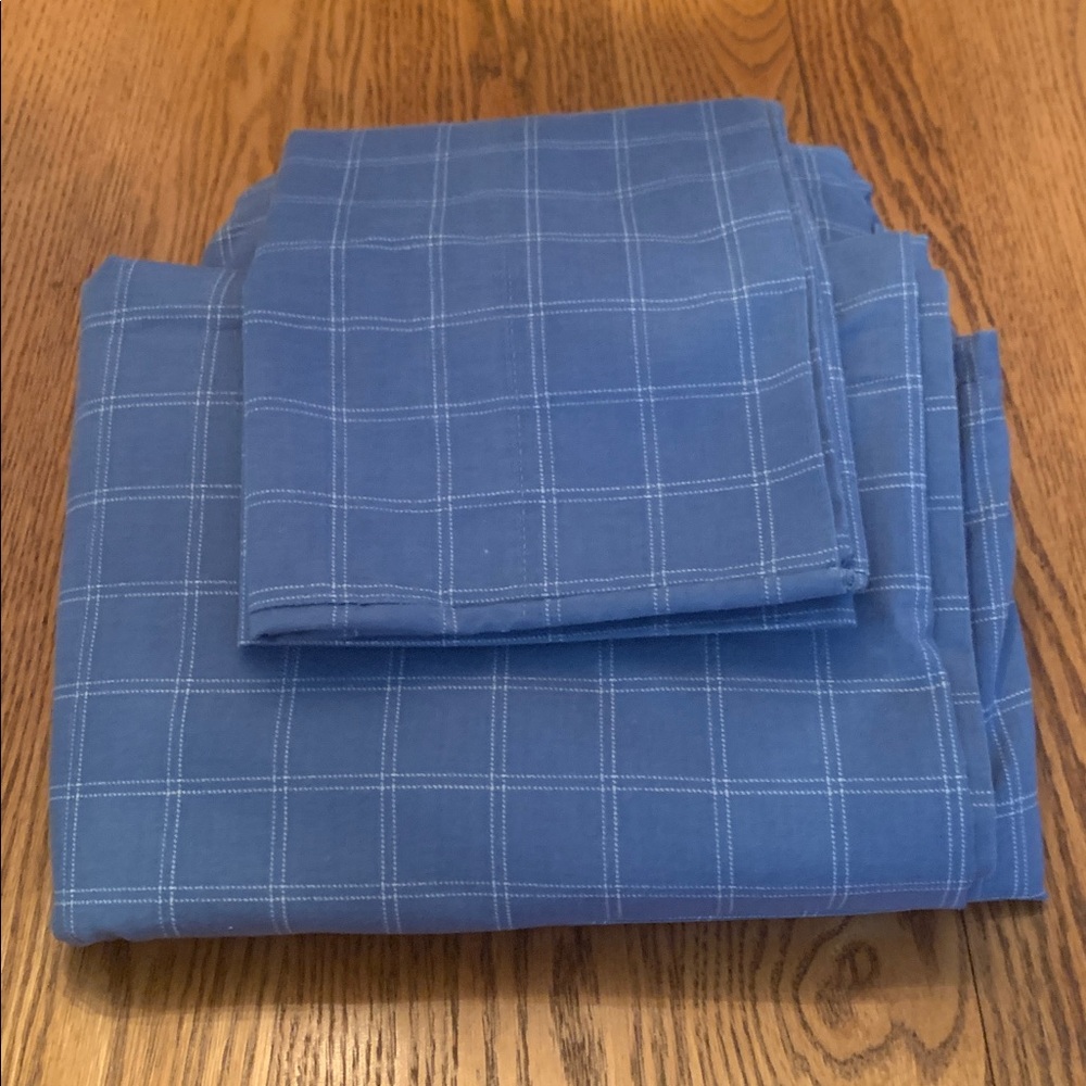 Martha Stewart Light Blue Plaid Sheet